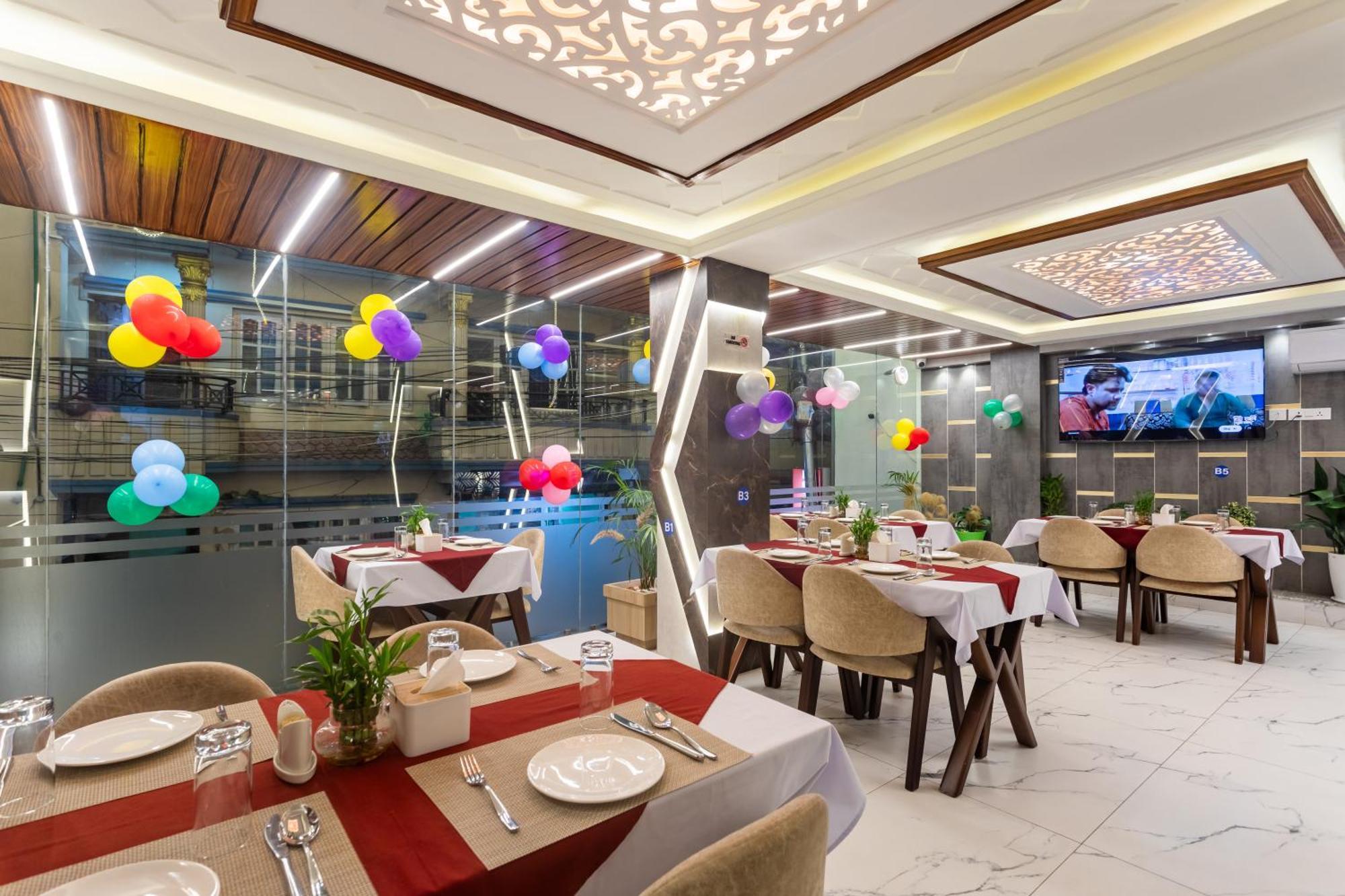 קטמנדו Airport Diana Hotel מראה חיצוני תמונה